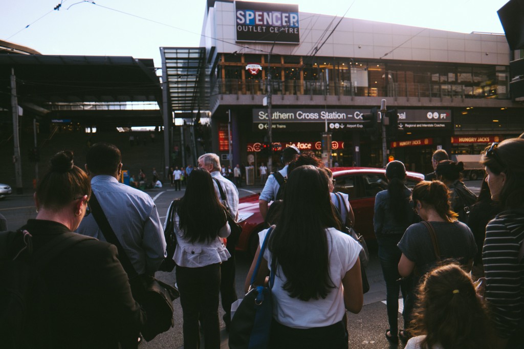<h1>5:35:57 pm</h1><br>
The corner of Spencer Street and Bourke.